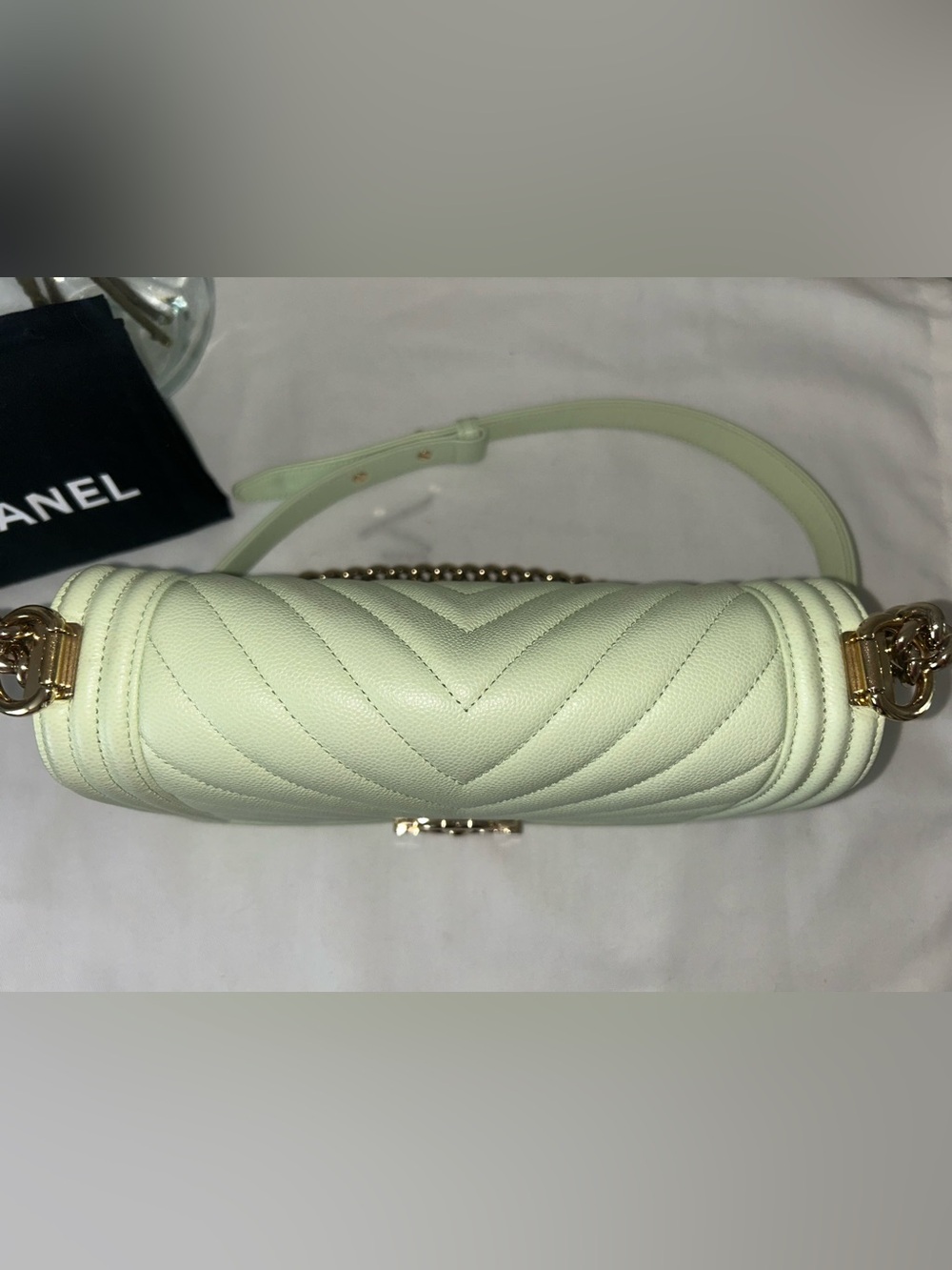 🩷TRADE🩷CHANEL Medium Boy Flap Bag Quilted Caviar Leather Light Green - Picture 9 of 16